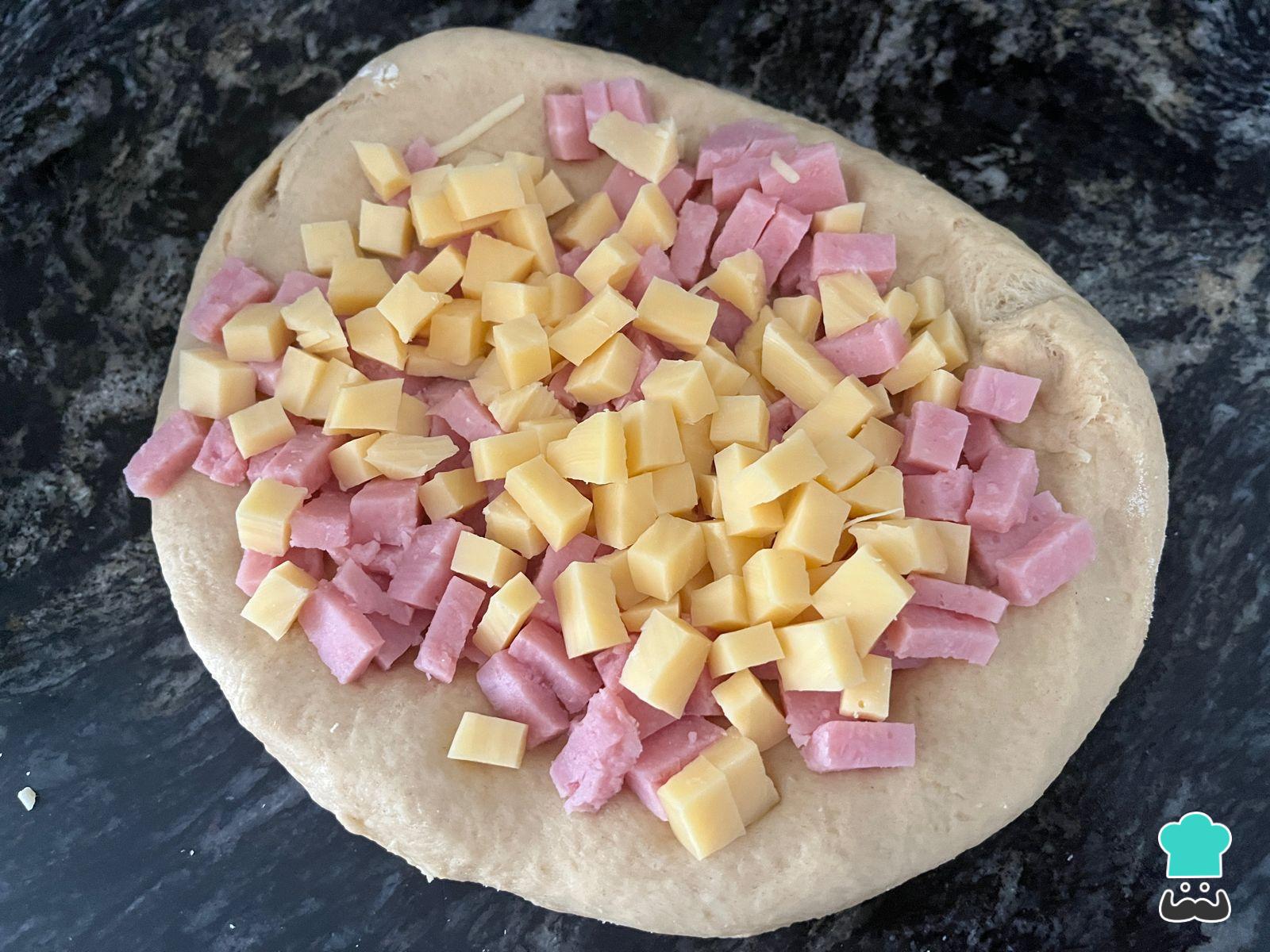 Pan dulce salado - Receta FÁCIL