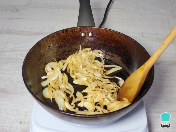 Receta de Solomillo en salsa de cebolla - Paso 4