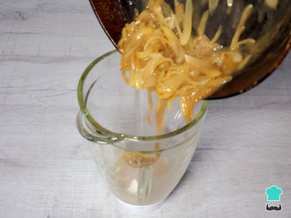 Receta de Solomillo en salsa de cebolla - Paso 7