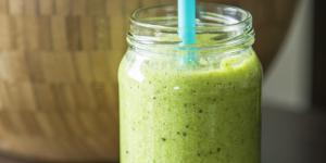 Licuado de frutas para el verano