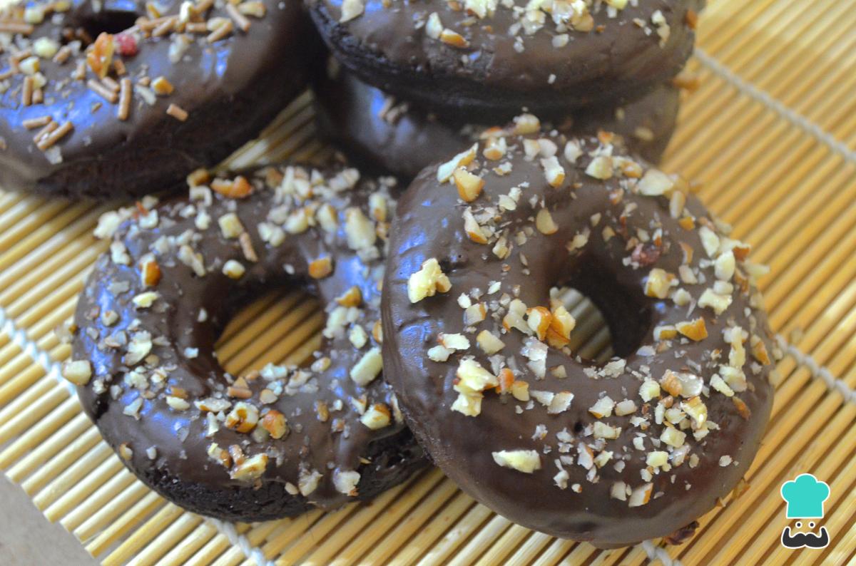 Receta de Donas de chocolate caseras fáciles