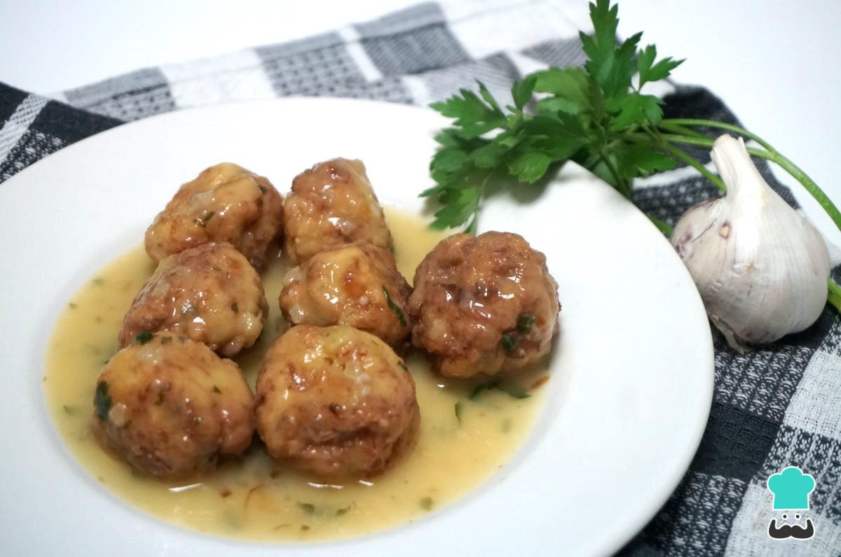 Receta de Albóndigas de bacalao de la abuela