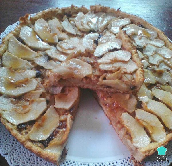 Receta de Tarta de manzanas con canela y pasas