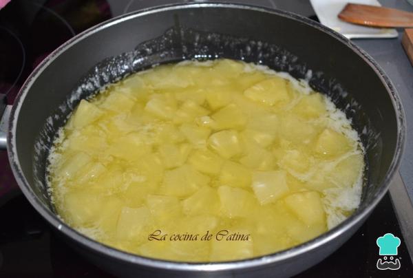 Receta de Tarta de piña con crema de almendras - Paso 2