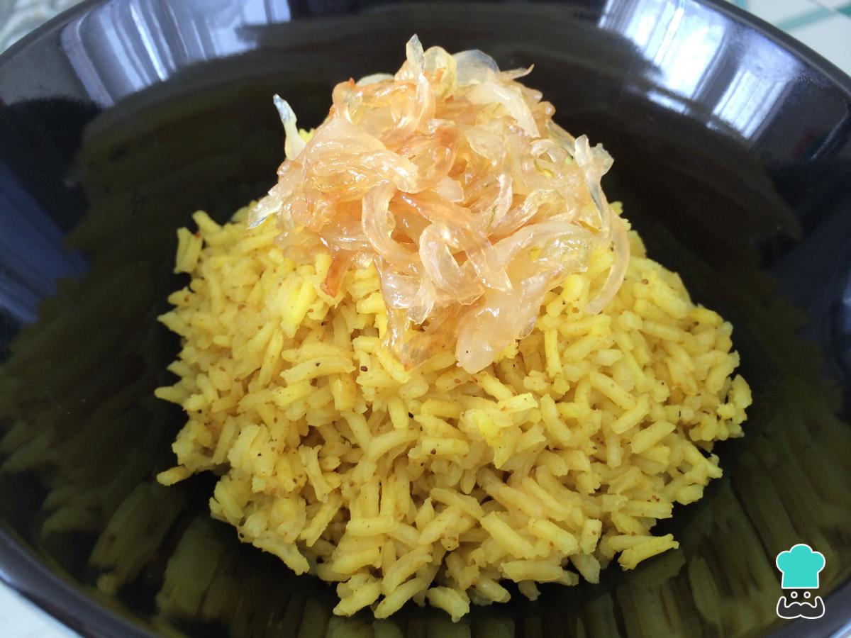 Receta de Arroz al curry con cebolla