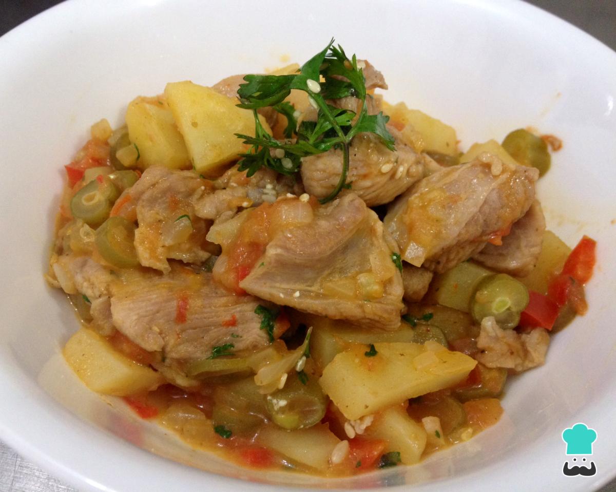 Receta de Conejo guisado con patatas
