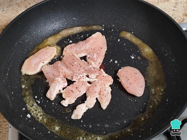 Receta de Espagueti verde con pollo - Paso 4