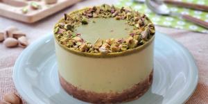 Receta de Tarta de pistacho y chocolate blanco que se prepara en minutos y siempre triunfa