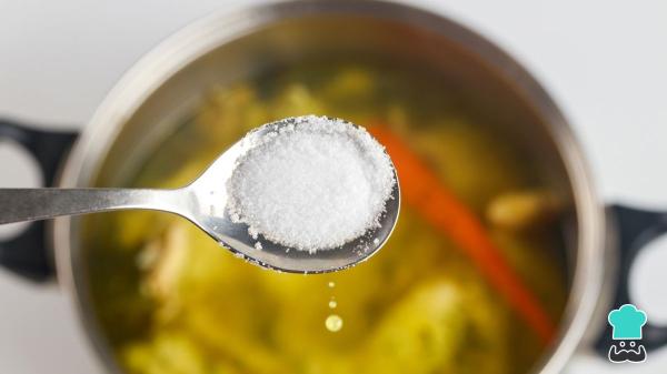 Un neurocientífico de Stanford explica qué le hace la sal a tu cerebro (y lo que cuenta no es lo que esperabas) - ¿Cinco gramos de sal al día? Quizá no para todo el mundo