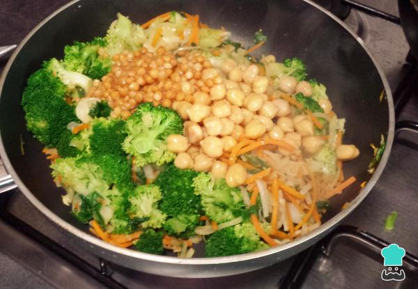 Receta de Verduras al curry con legumbres - Paso 3