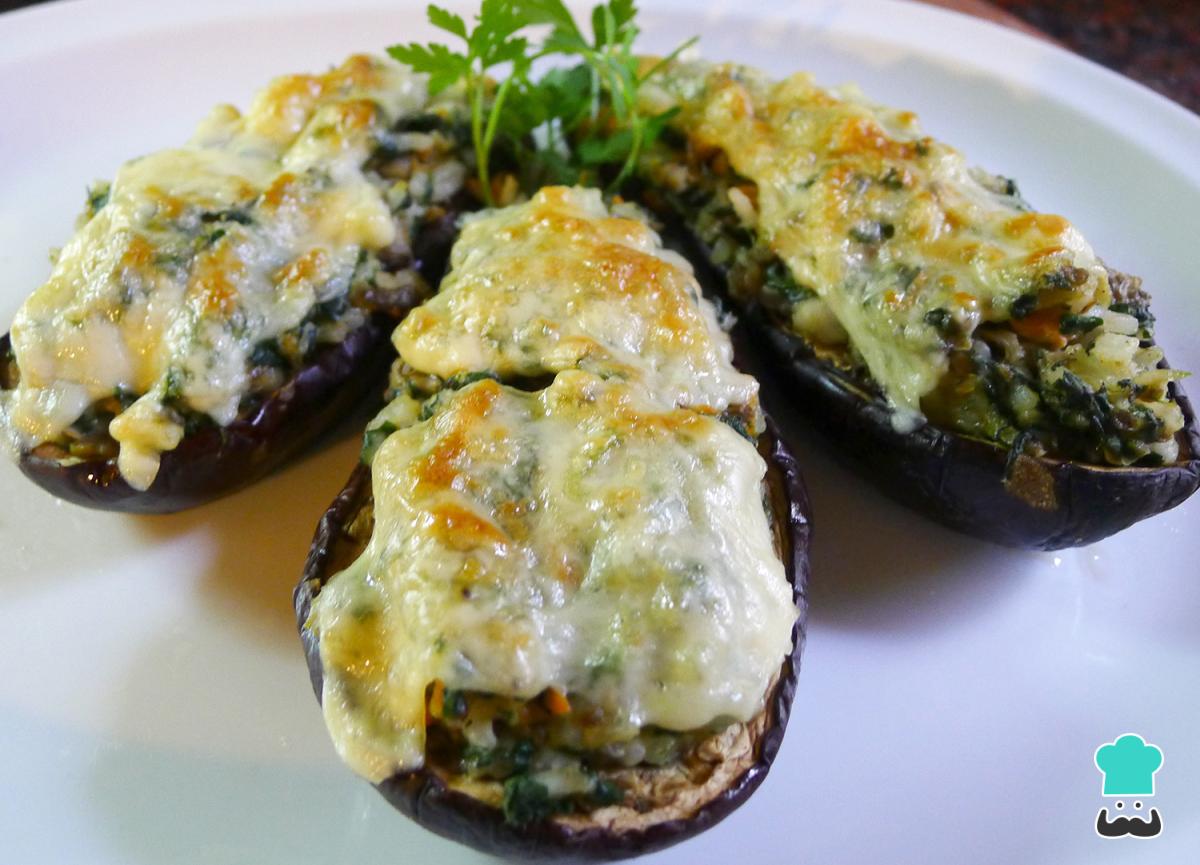Receta de Berenjenas rellenas con arroz y espinaca