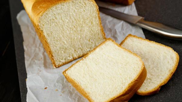 Investigadores añadieron espinacas directamente al pan y observaron un cambio inesperado en la respuesta del cuerpo a la insulina - Tres horas después, el pan con espinacas no aumentó el apetito como sí ocurrió con el pan blanco