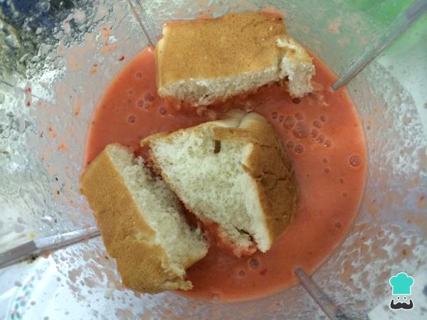 Receta de Gazpacho de fresa - Paso 4