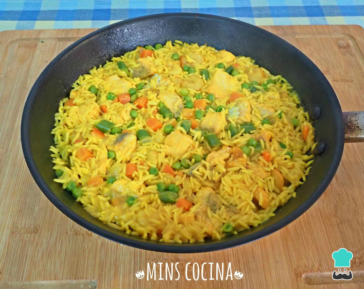 Receta de Paella de verduras y salmón