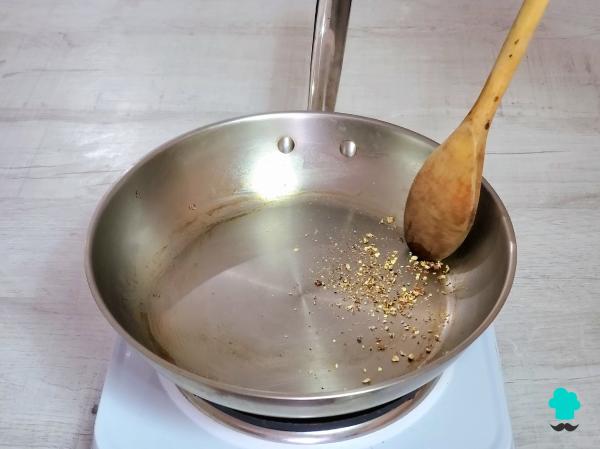 Receta de La pasta cacio e pepe más cremosa se hace con solo 3 ingredientes y no lleva nata - Paso 5