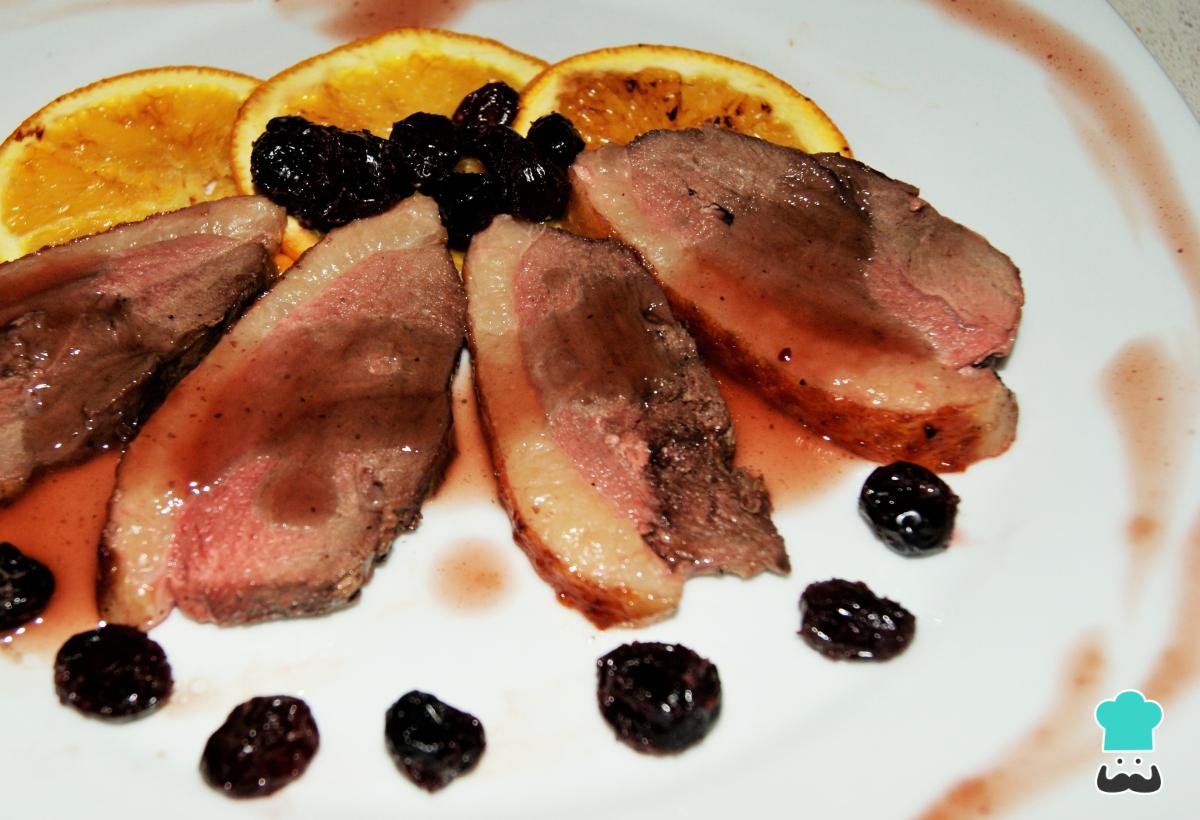 Receta de Magret de pato con salsa de arándanos