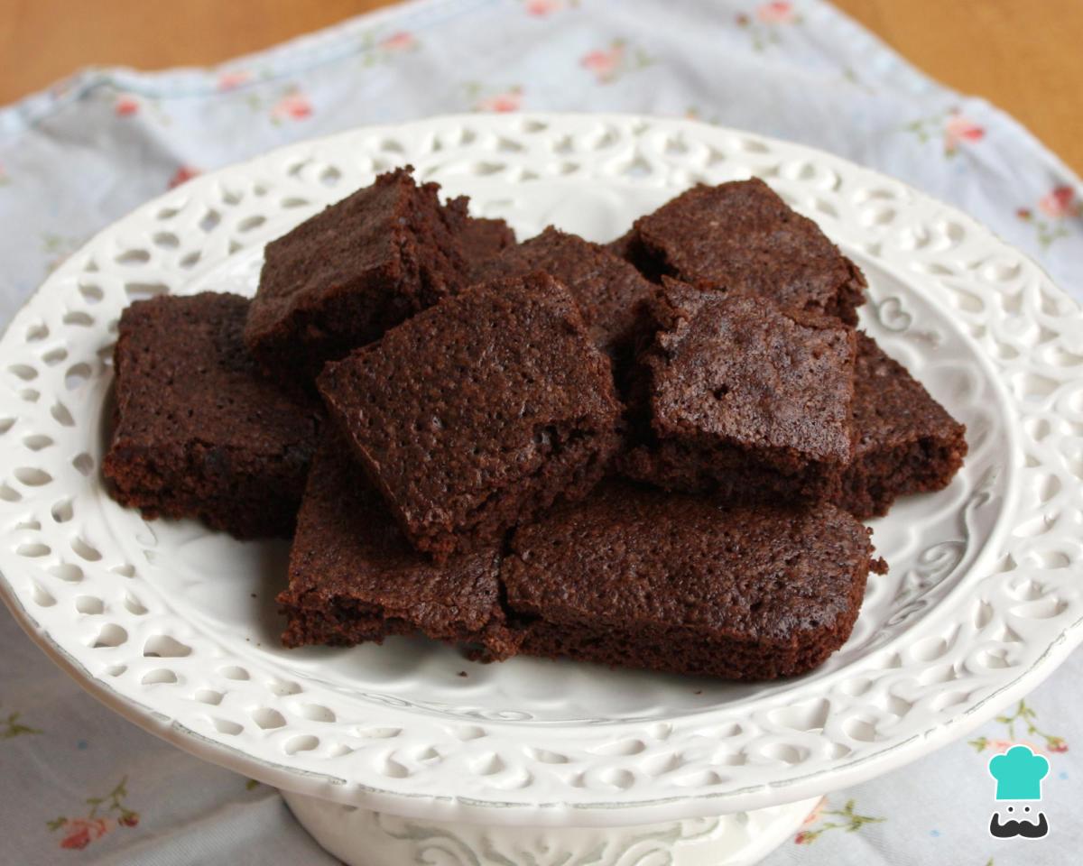 Receta de Bizcocho de chocolate sin azúcar ni edulcorantes