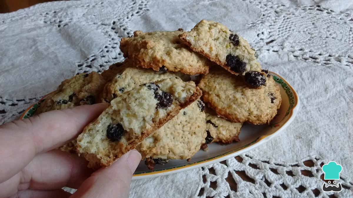 Receta de Galletas de avena y pasas de uva
