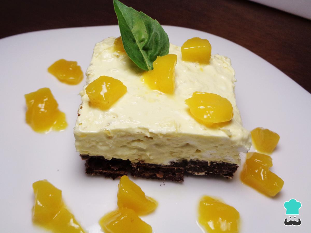 Receta de Mousse de mango con galletas