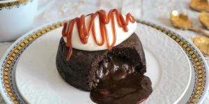 Receta de Coulant de chocolate con helado de vainilla: el postre irresistible que parece de restaurante y es muy fácil
