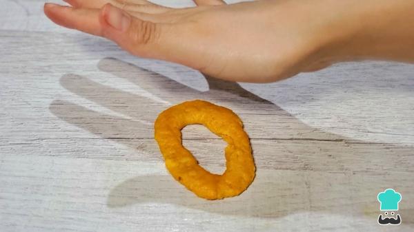 Receta de Buñuelos de calabaza con 3 ingredientes: el dulce de Semana Santa que se deshace en la boca y se hace en 10 minutos - Paso 5