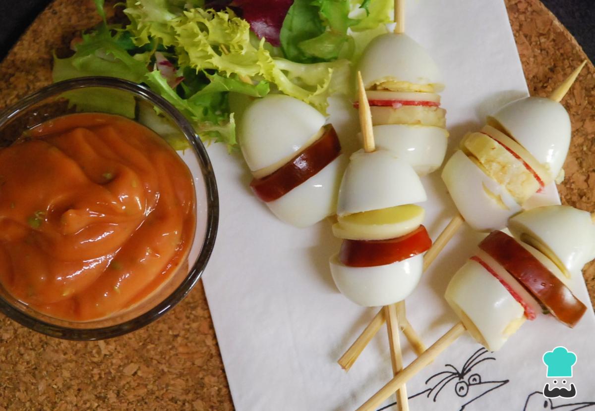 Receta de Pinchos con huevos de codorniz