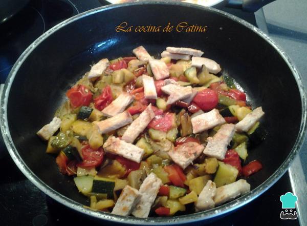 Receta de Tosta de lomo y verduras - Paso 2