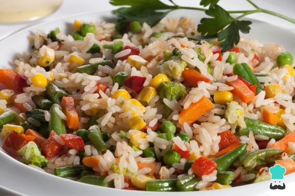 Comidas de verano en Argentina - Ensalada de arroz con vegetales