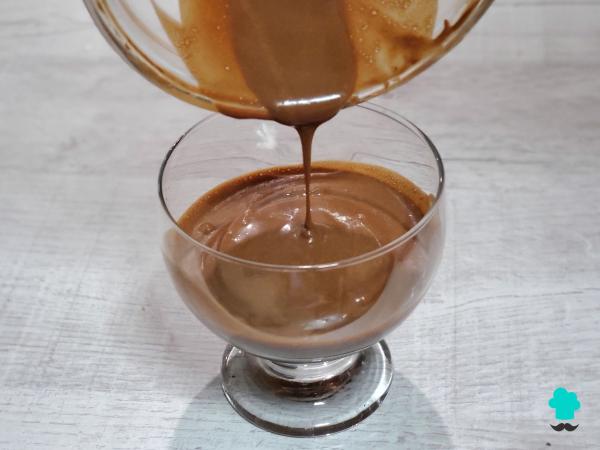Receta de Mousse de chocolate con solo 3 ingredientes: cremosa, fácil y rápida - Paso 7