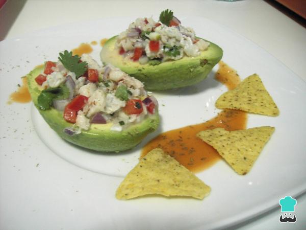Receta de AGUACATES CON CEVICHE DE MARISCO