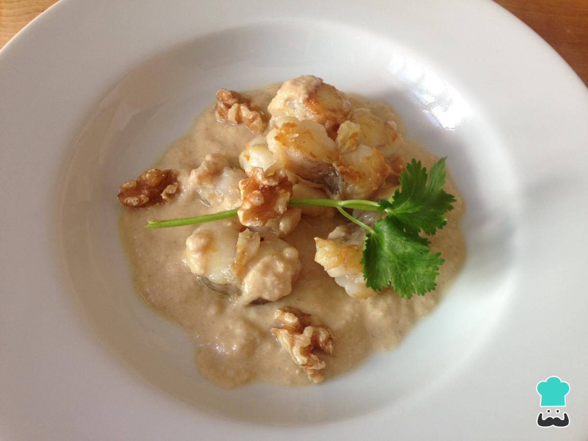 Receta de Rape en salsa de nueces