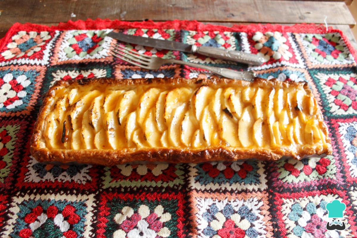 Receta de Tarta de manzana con hojaldre y crema pastelera