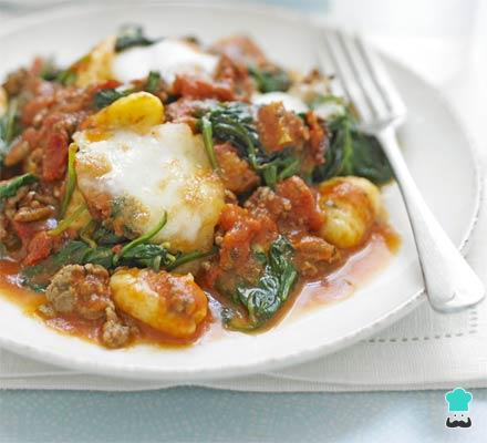 Receta de Ñoquis a la boloñesa