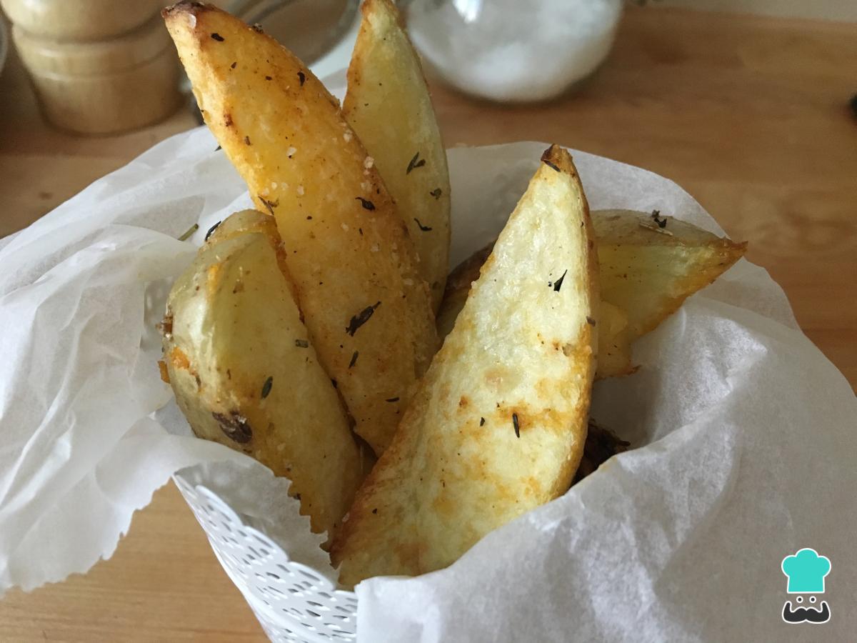 Receta de Patatas al horno adobadas