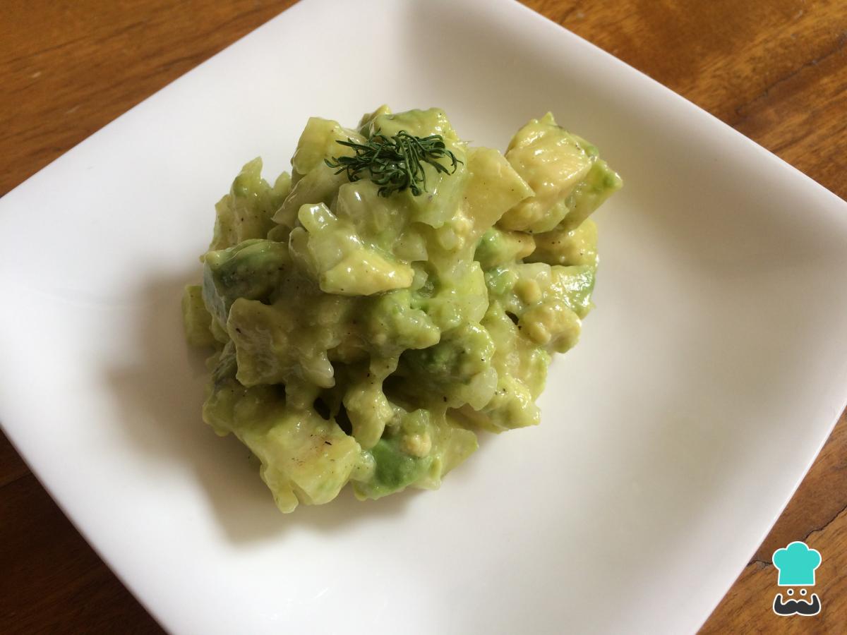 Receta de Ensalada de yuca y aguacate