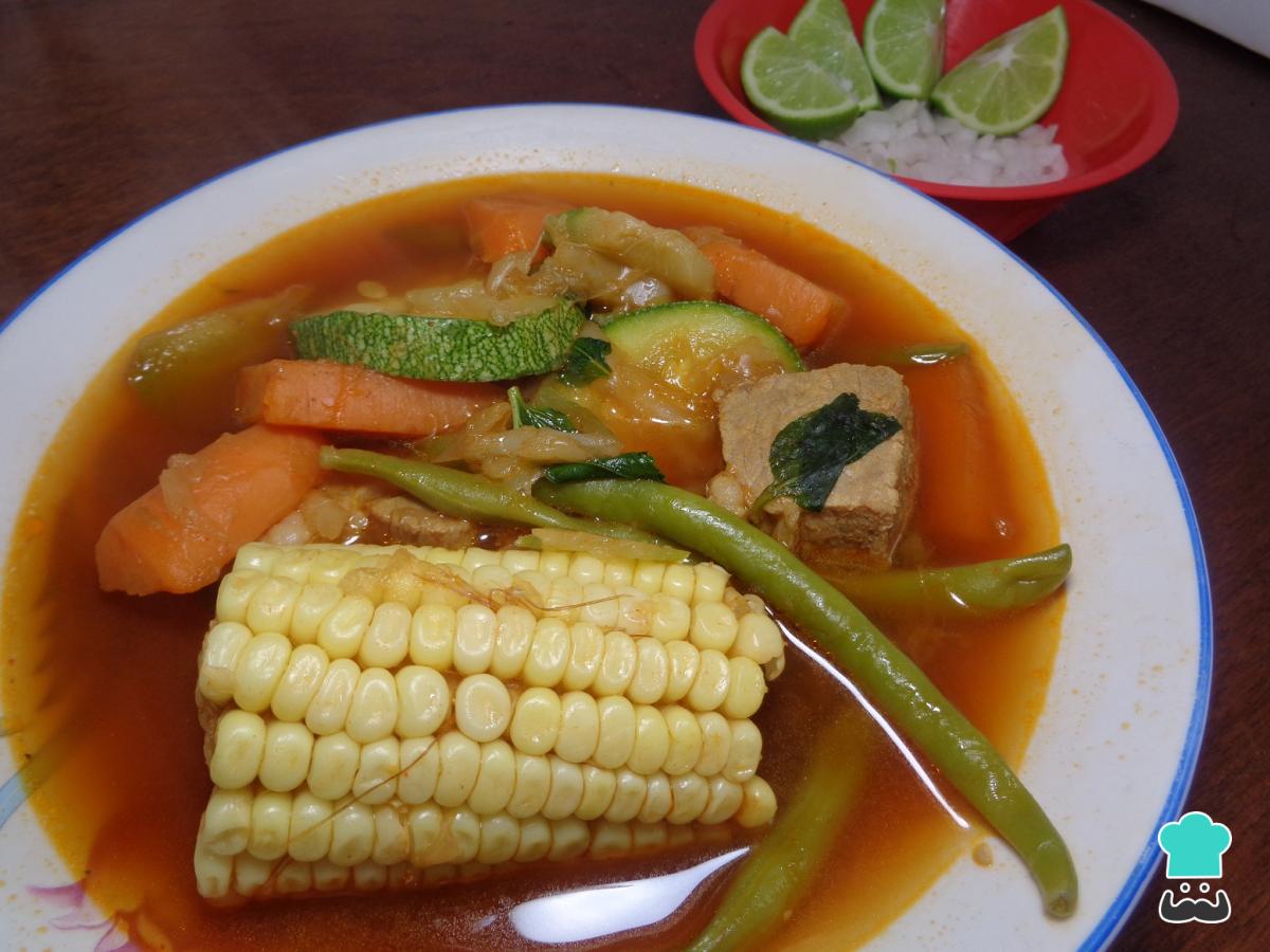 Receta de Mole de olla rojo