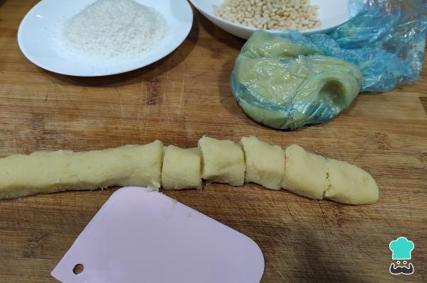 Receta de Panellets con patata - Paso 5