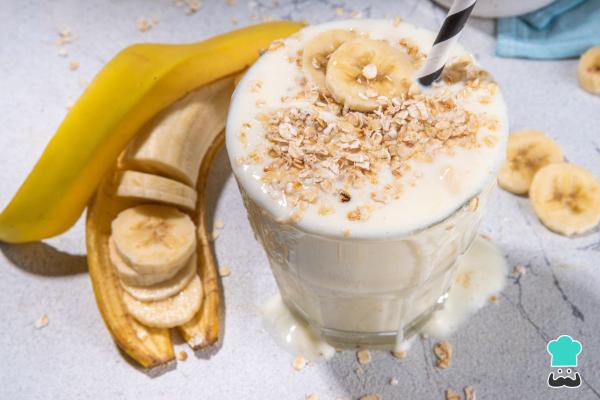 Batidos detox para eliminar barriga - Batido de plátano y avena