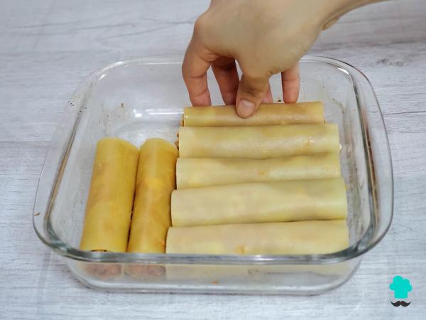 Receta de Canelones de atún y huevo con bechamel: la versión casera más cremosa y fácil - Paso 7