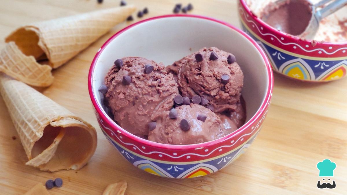 Receta de Helado de chocolate casero sin heladera