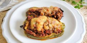 Receta de Pimientos rellenos de carne de la abuela: tan jugosos y tiernos que se deshacen en la boca