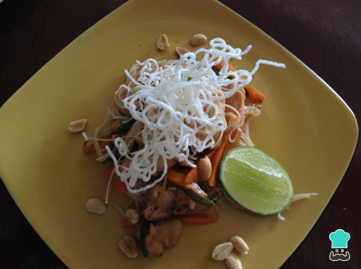 Receta de Pad thai de lomo de res
