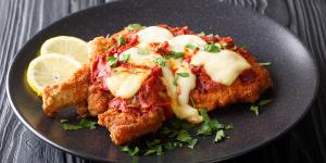 Loli, cocinera: "Estas milanesas de pollo a la napolitana quedan jugosas y crujientes, y se hacen sin freír"