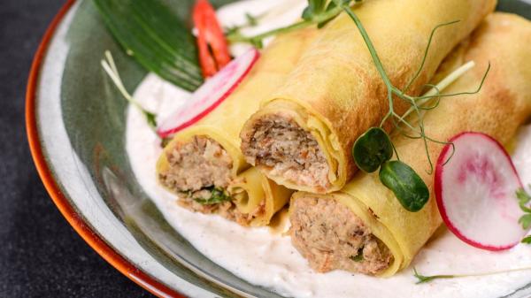 Canelones fríos de verano: desde atún y huevo hasta salmón y aguacate, las mejores recetas para combatir el calor - Canelones fríos de atún, huevo y mayonesa, el clásico que siempre triunfa