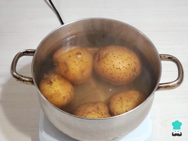 Receta de Papa rellena peruana - Paso 1