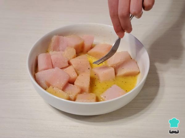 Receta de Chicharrón de pescado peruano - Paso 3