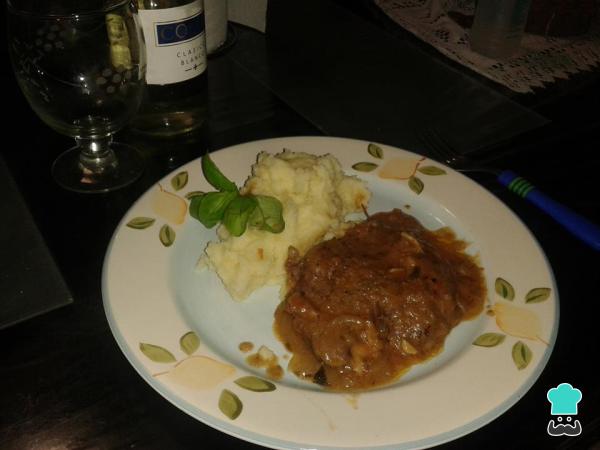 Receta de Hígado de ternera encebollado