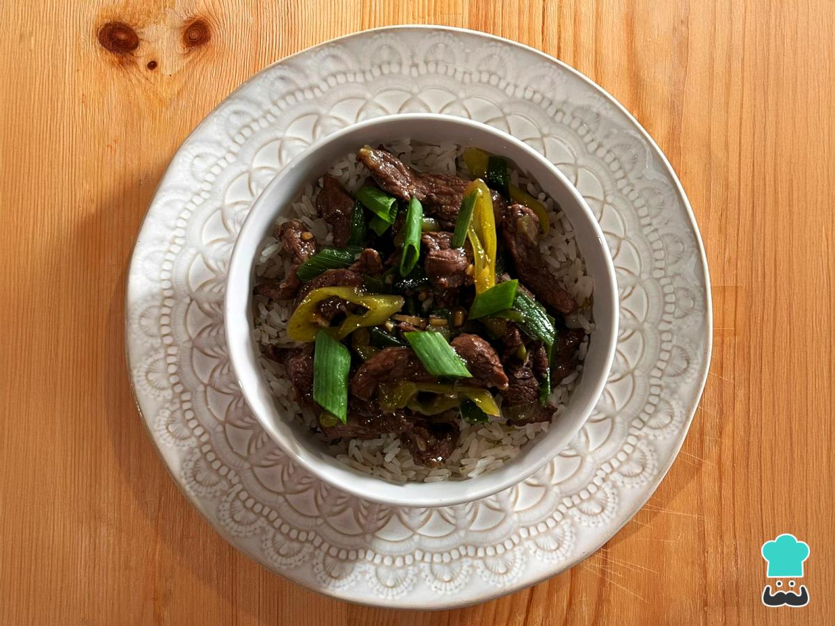 Receta de Carne mongoliana con arroz