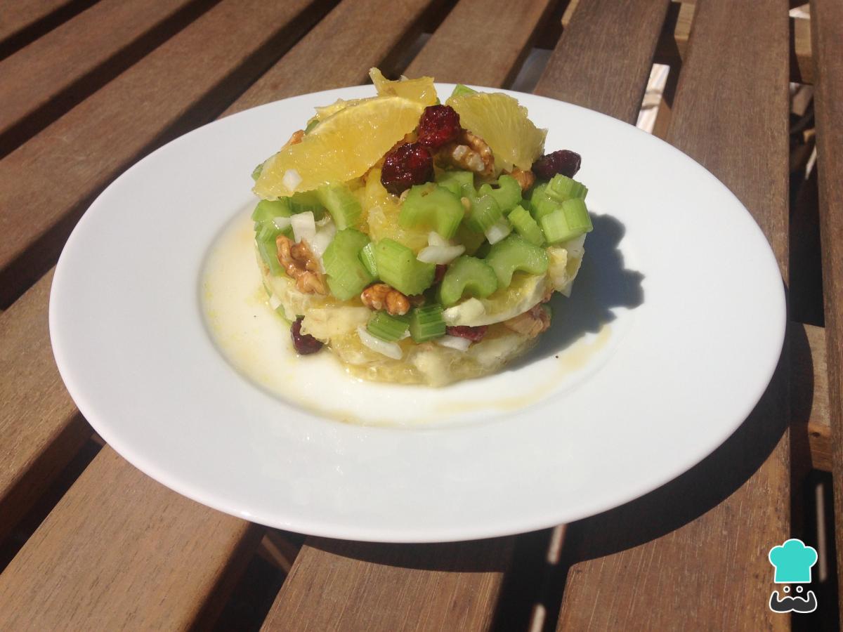 Receta de Ensalada de apio y naranja