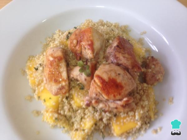 Receta de Ensalada de quinoa y pollo con mango